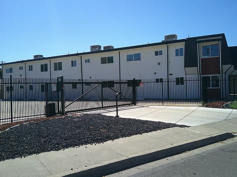 1321 Plumas St #205 — Photo 12