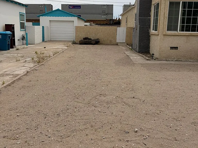 503 California Ave — Photo 26