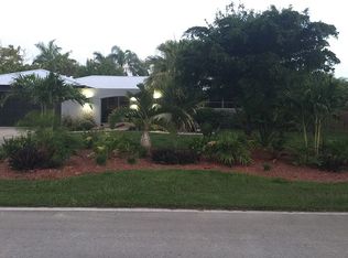 12050 McGregor Blvd, Fort Myers, FL 33919