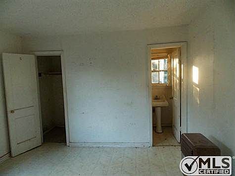 4th image of 5128 Penrod Ct