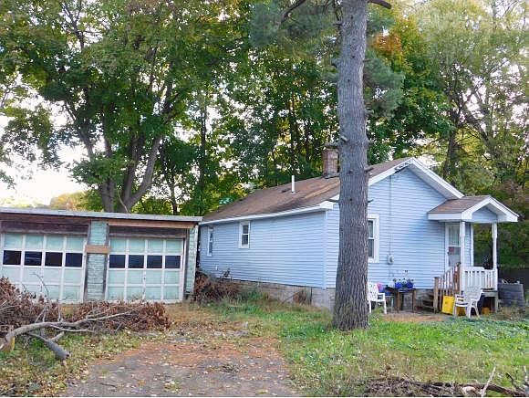 2nd image of 17 Ackley Ave