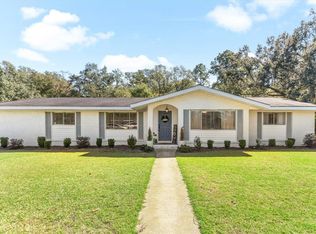 320 Pierce St, Jesup, GA 31545