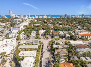 830 W 40th St, Miami Beach, FL 33140