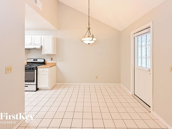 4th image of 22610 Powell House Ln