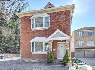 304 Hathaway St, Wallington, NJ 07057