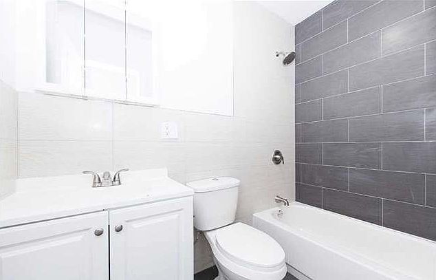 1st image of 10106 131st St