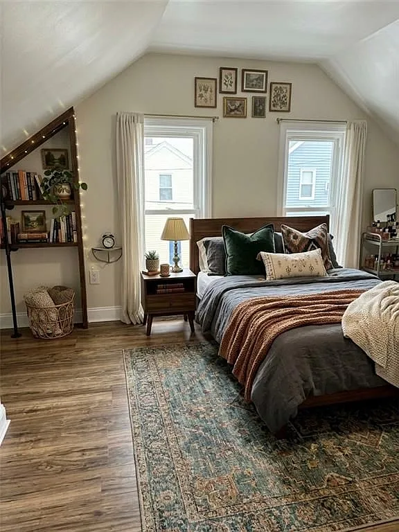 1 bed, 1.0 bath, 300 sqft, $1,250 — Photo 1