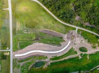 11957 NW Meadow Springs Dr, Johnston, IA 50131