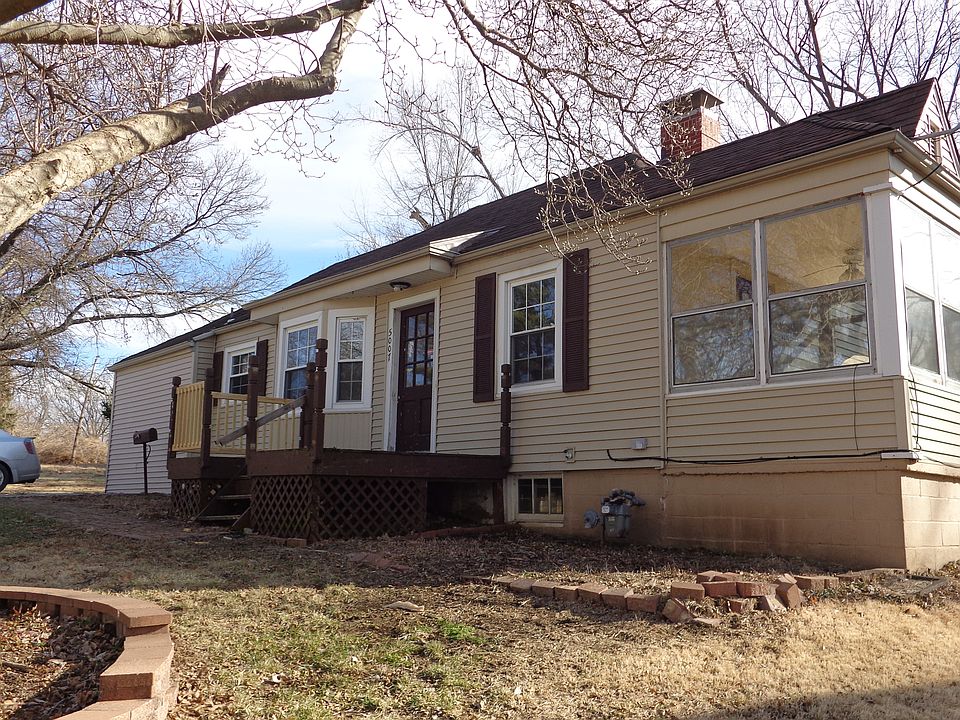 1st image of 5007 Glenside Dr