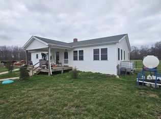 16717 E Lynchberg Rd, Mount Vernon, IL 62864