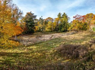 81 Old Broadway Avenue, Sayville, NY 11782