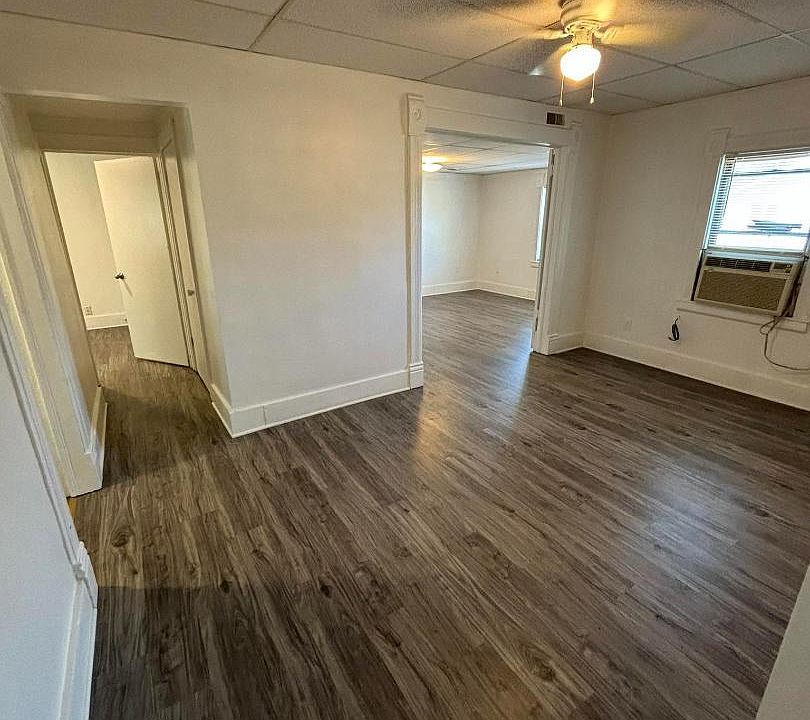 Unit Photo