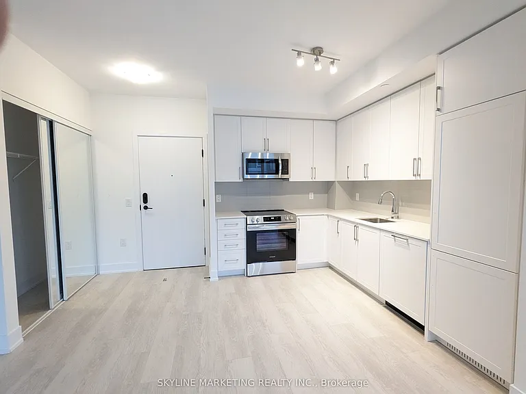 2450 Old Bronte Rd #737 — Photo 3
