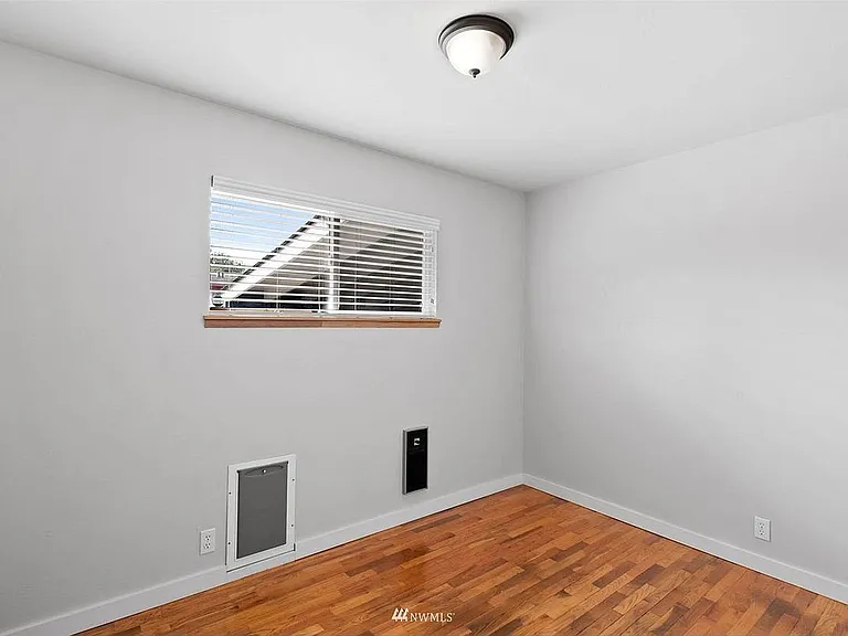 1221 9th St — Photo 12