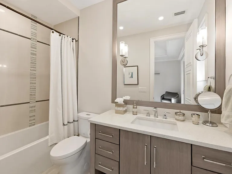 727 Buttonbush Ln — Photo 43