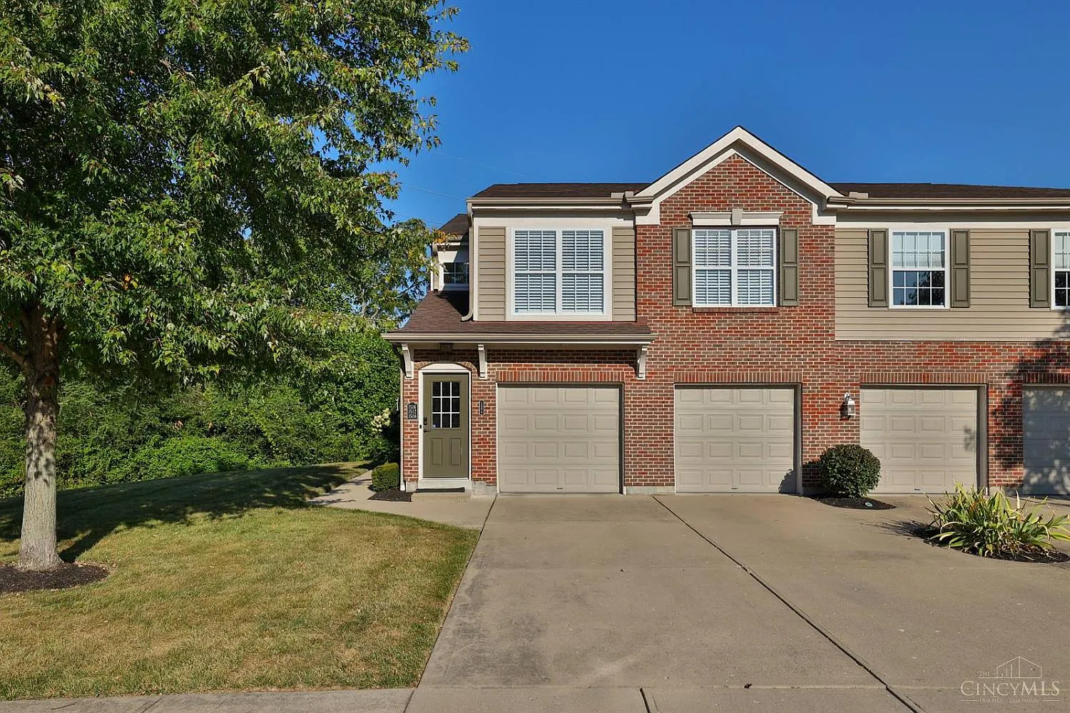 1504 Shadowood Trl photo 1