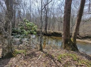 1 Montana Dr, Mount Airy, NC 27030