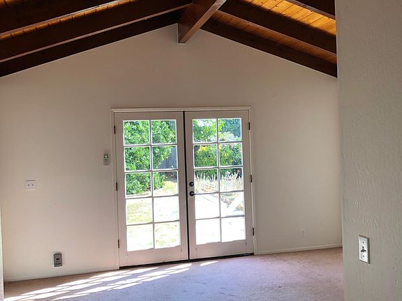 2nd image of 5019 Calle Sonia