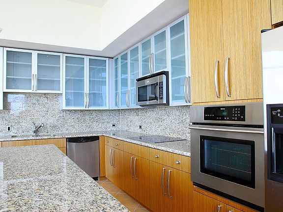 2nd image of 310A Padre Blvd