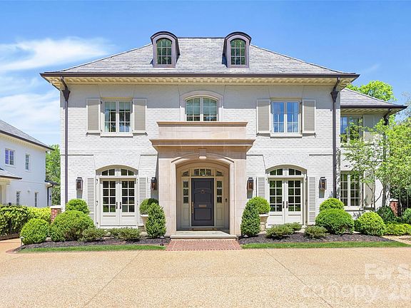 2nd image of 2031 Hastings Dr