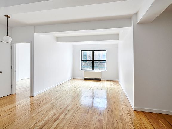 3rd image of 60 W 14th St APT 7B