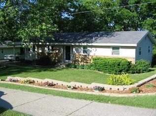 1822 Ball Ave NE, Grand Rapids, MI 49505