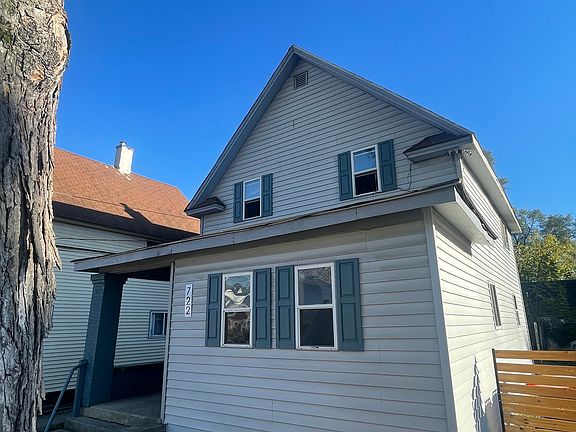 2nd image of 722 Butterworth St SW #1