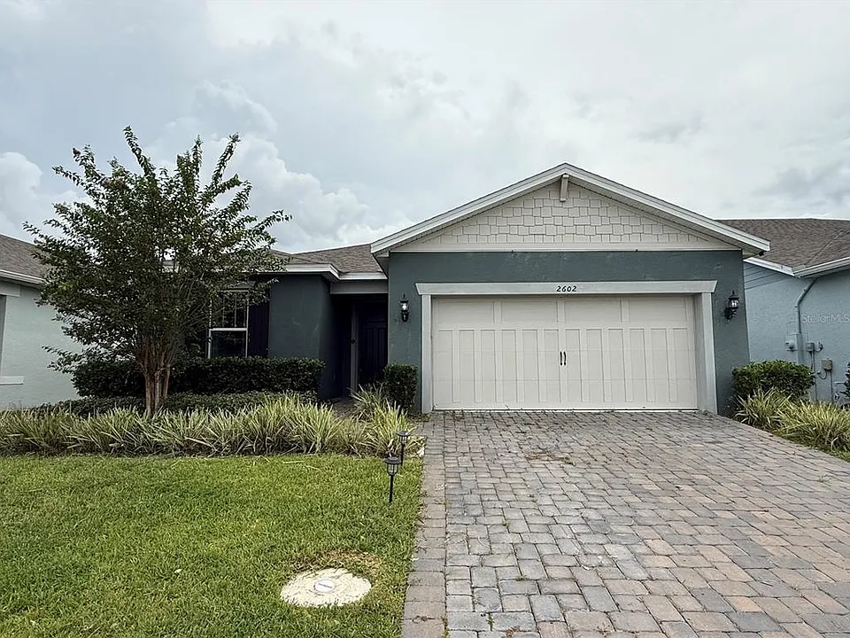 2602 Autumn Peace Dr