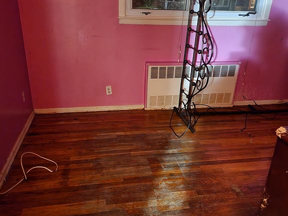 2nd image of 140 Elzey Ave