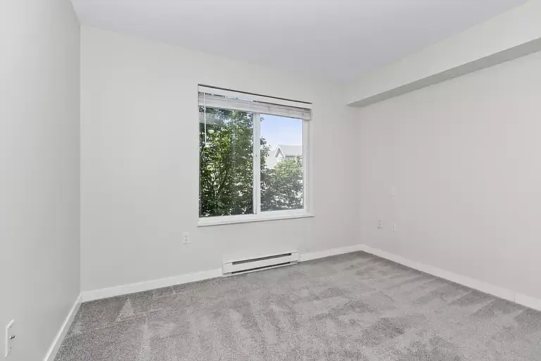 9473 Broadway #405 — Photo 7