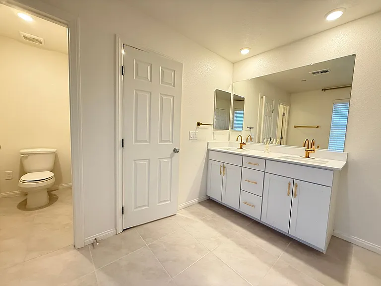 10854 Gentle Crest Ave — Photo 42