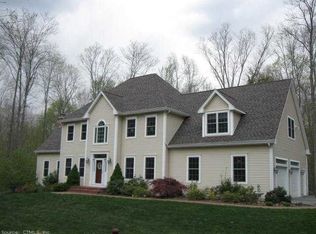 11 Dogwood Dr, Andover, CT 06232