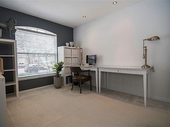3rd image of 2209 Oakington St
