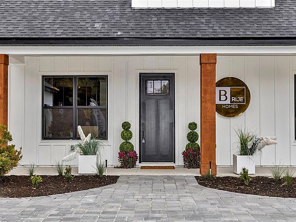 3rd image of 11430 SW 61st Place Rd