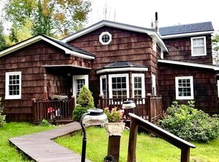 57 Town Farm Rd, Harrison, ME 04040