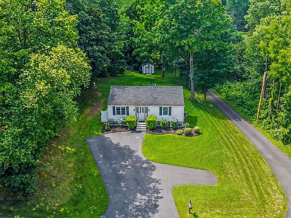4th image of 33 Longley Rd