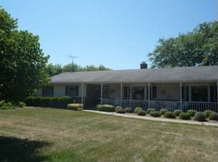 3221 E Mill Rd, Byron, IL 61010