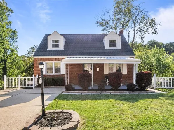 202 Lynn Dr, Pittsburgh, PA 15236