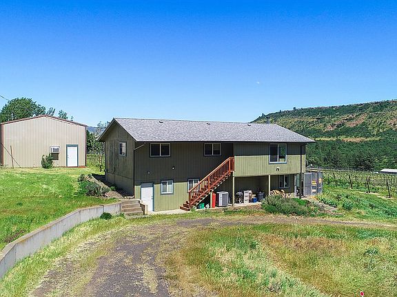 3rd image of 5073 Chenoweth Rd