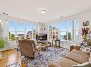 Park Shore Condominium, Saint Francis, WI 53235