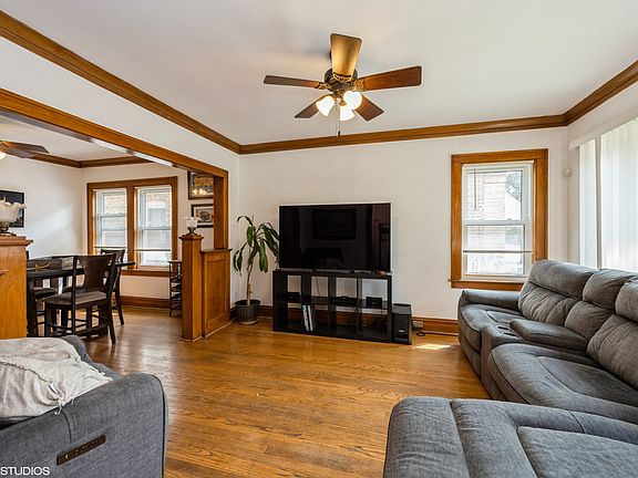 2nd image of 3617 East Ave
