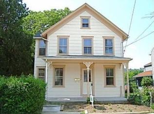 606 W Market St, Lancaster, PA