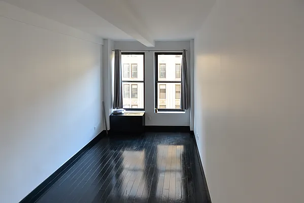 Rented by 212 Consulting Corp | media 21