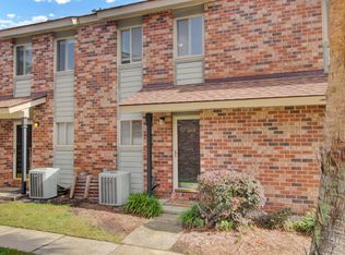 402 Andrea Ln, Hanahan, SC 29410