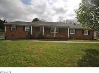 4931 Tandem Dr, North Chesterfield, VA 23234