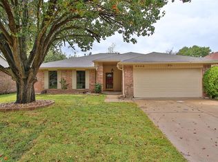 6003 Central Falls Dr, Houston, TX 77041