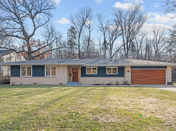 409 Westwood Dr S, Golden Valley, MN 55416