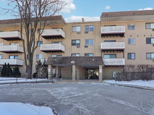 290 N Westgate Rd APT 407, Mount Prospect, IL 60056