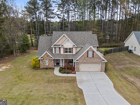 3rd image of 404 Copper Ridge Dr