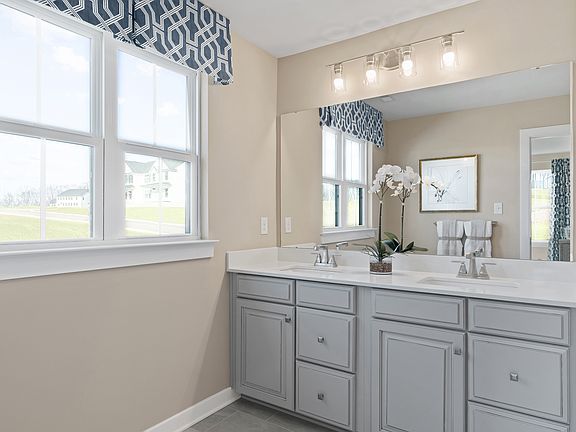 Columbia with Finished Basement